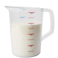 Rubbermaid 3.8 Litre Poly Measuring Cup